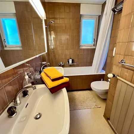 3 Dbr * Fira (Santorini)